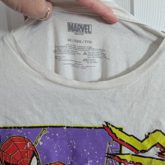 Marvel Graphic T-shirts X2 - Picture 2 of 5